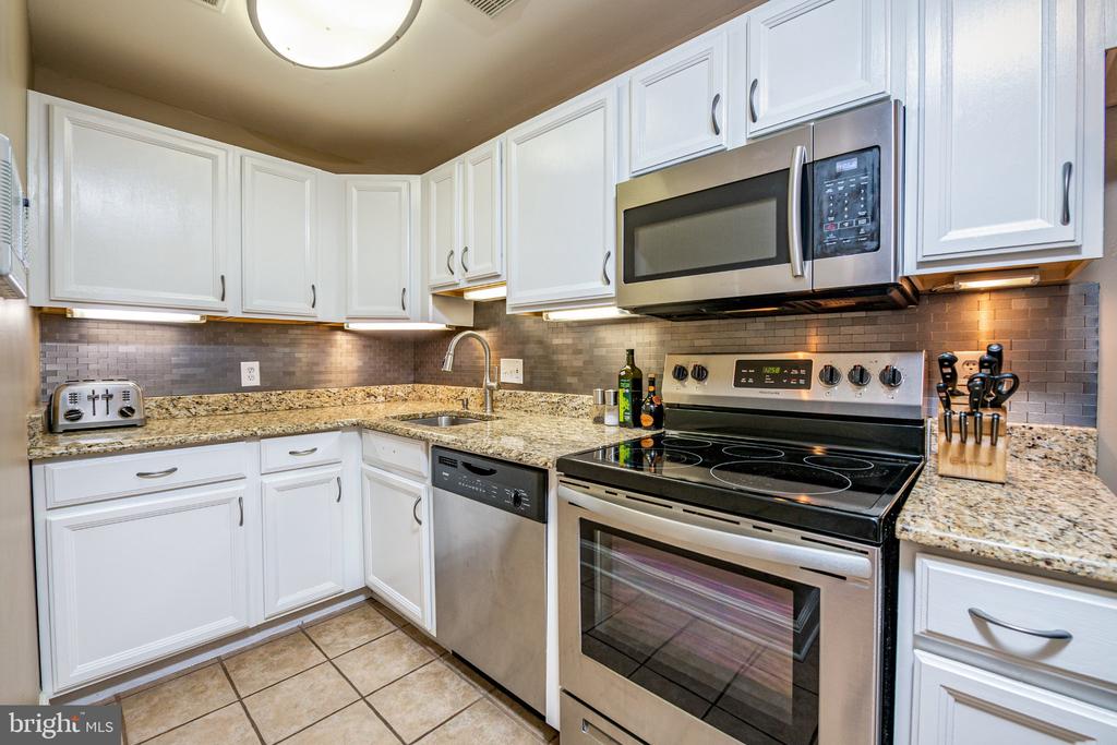 1815 E EAST CAPITOL STREET SE Unit: 2