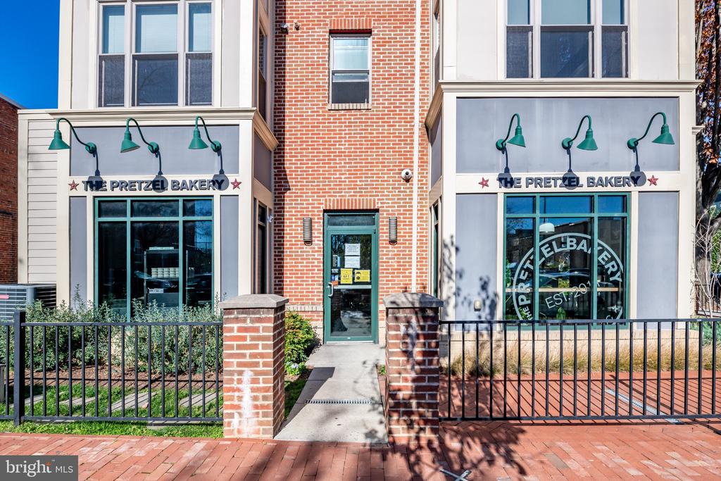 1815 E EAST CAPITOL STREET SE Unit: 2