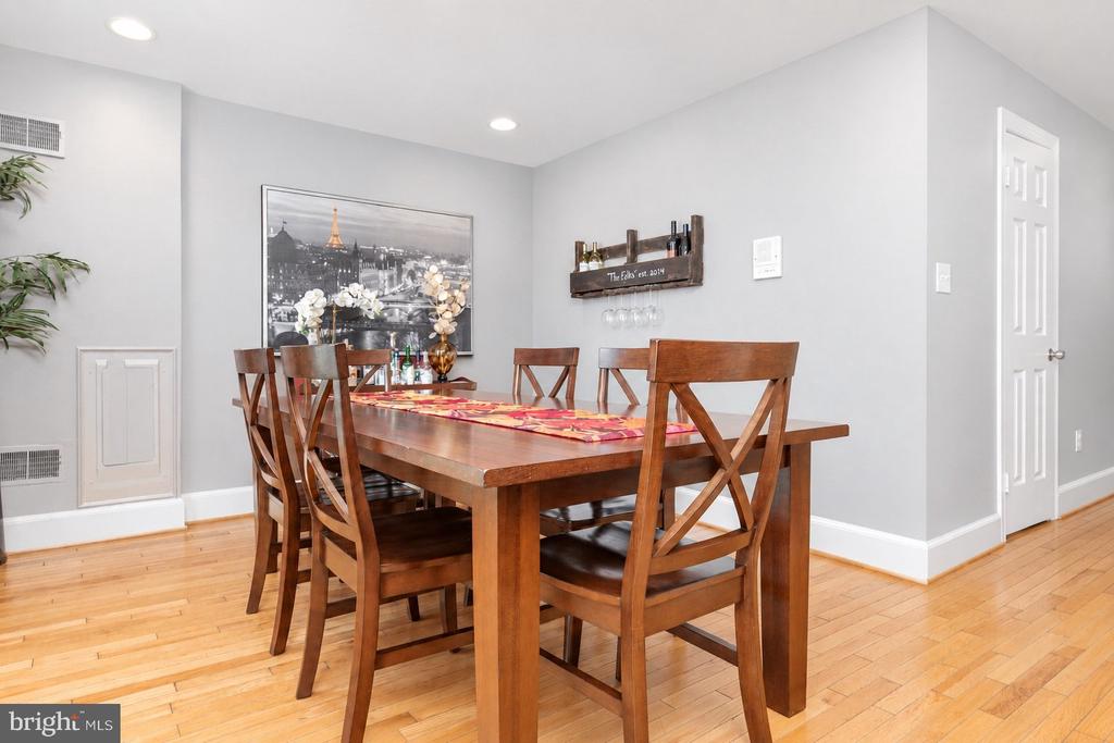1815 E EAST CAPITOL STREET SE Unit: 2