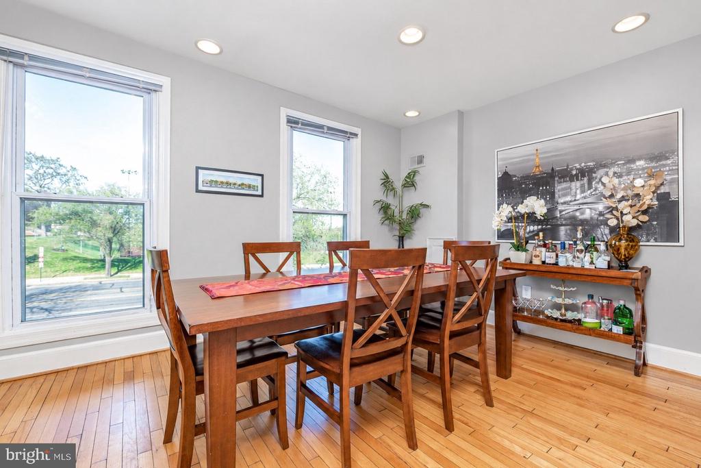 1815 E EAST CAPITOL STREET SE Unit: 2