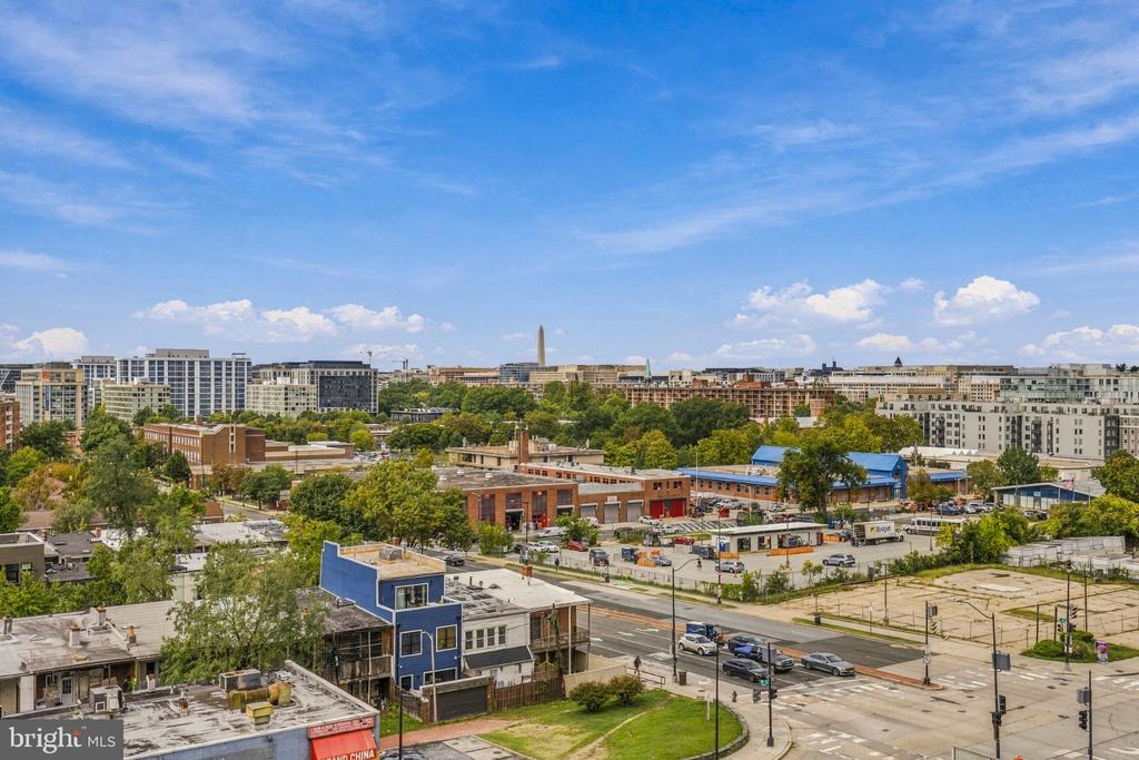 1211 VAN STREET SE Unit: 818