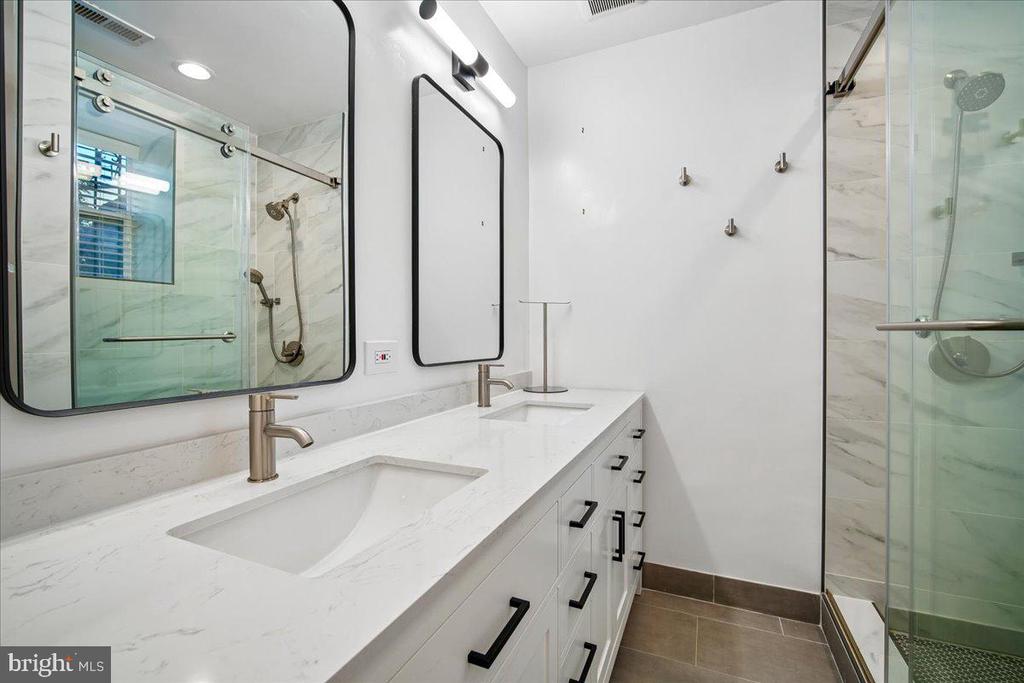 161 RANDOLPH PLACE NW Unit: 1