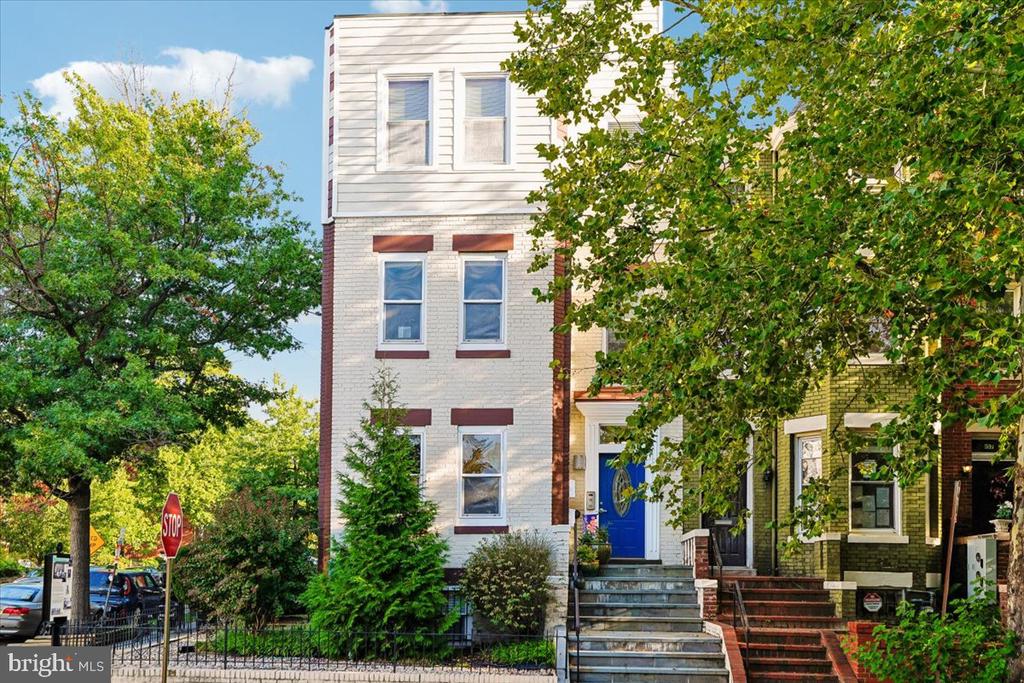 161 RANDOLPH PLACE NW Unit: 1