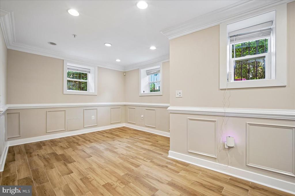 161 RANDOLPH PLACE NW Unit: 1
