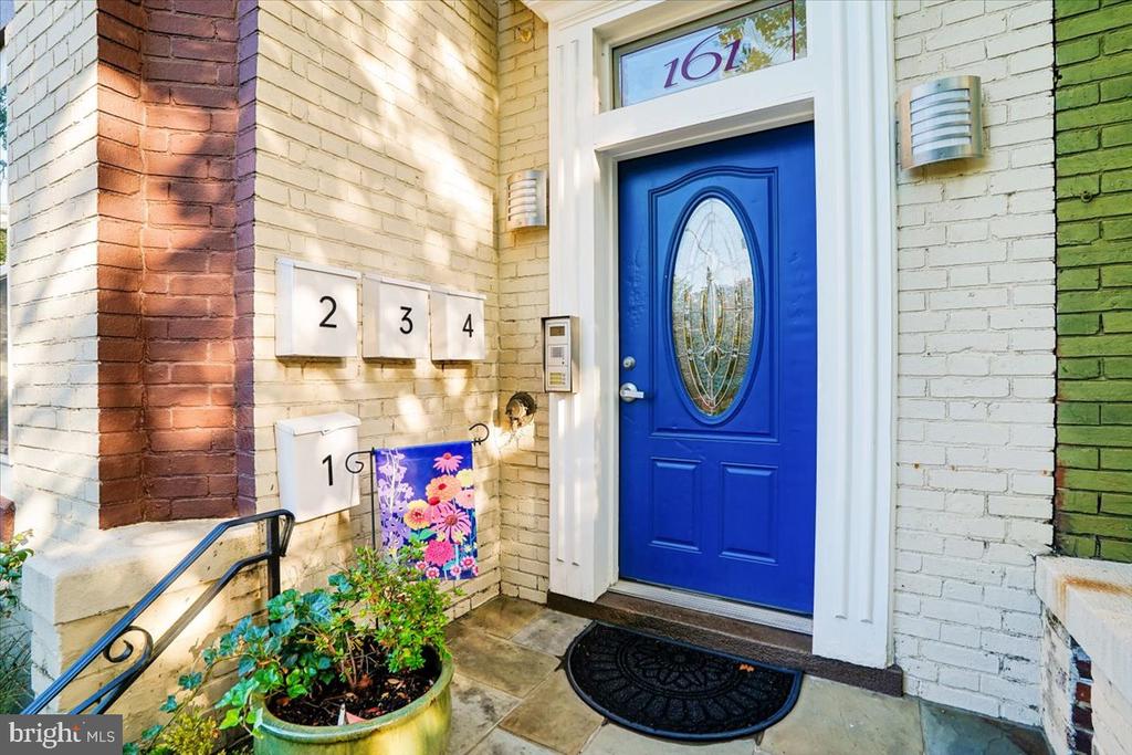 161 RANDOLPH PLACE NW Unit: 1