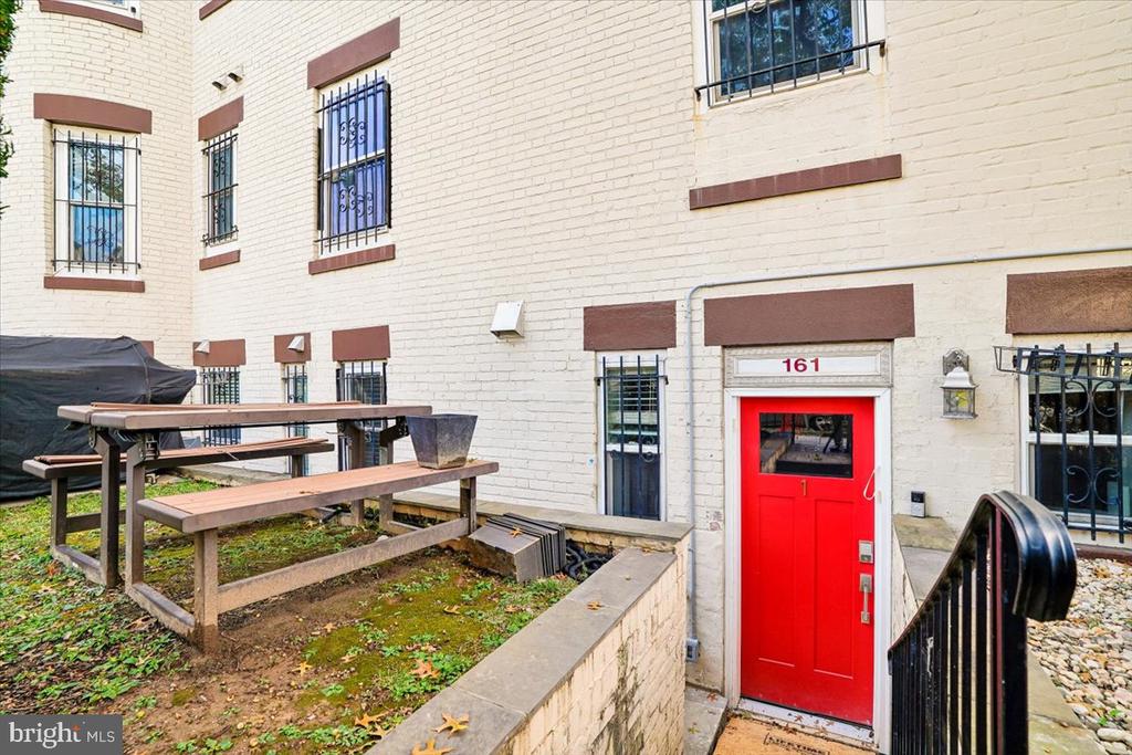 161 RANDOLPH PLACE NW Unit: 1