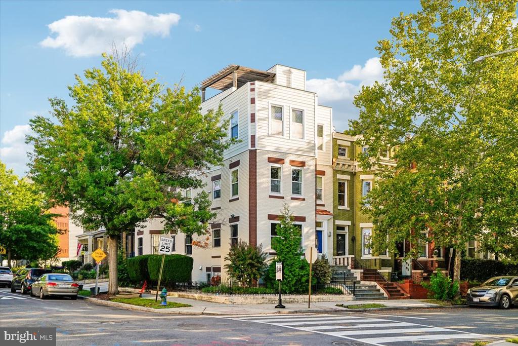 161 RANDOLPH PLACE NW Unit: 1