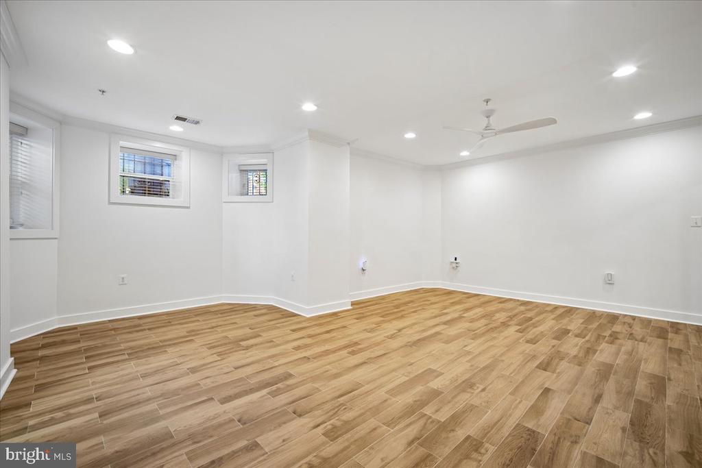 161 RANDOLPH PLACE NW Unit: 1