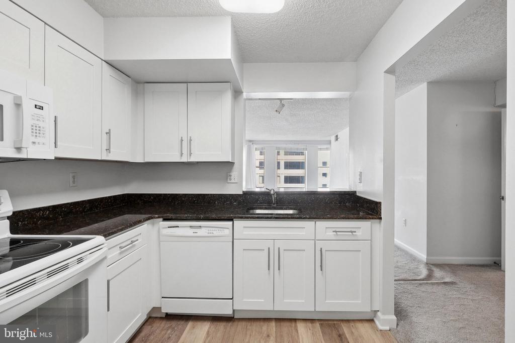601 PENNSYLVANIA AVENUE NW Unit: 1103N