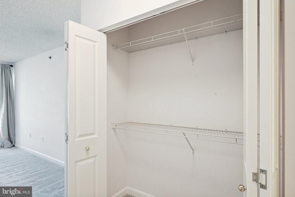 601 PENNSYLVANIA AVENUE NW Unit: 1103N