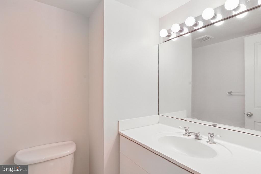 601 PENNSYLVANIA AVENUE NW Unit: 1103N