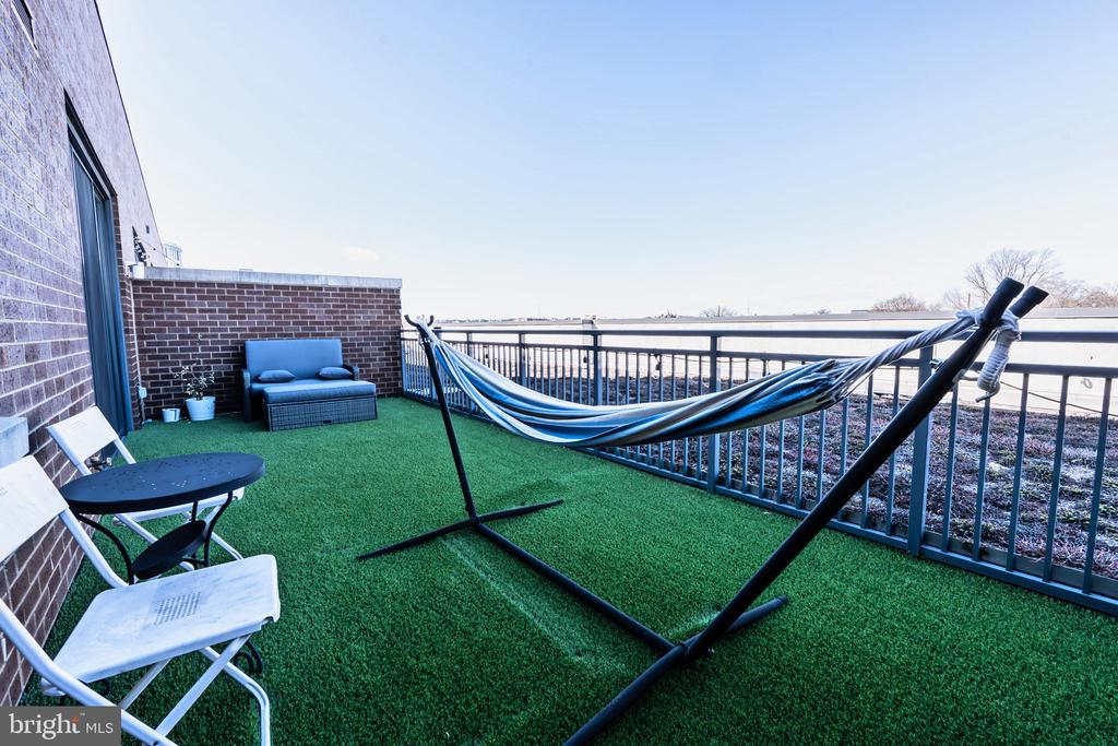 50 FLORIDA AVENUE NE Unit: 713