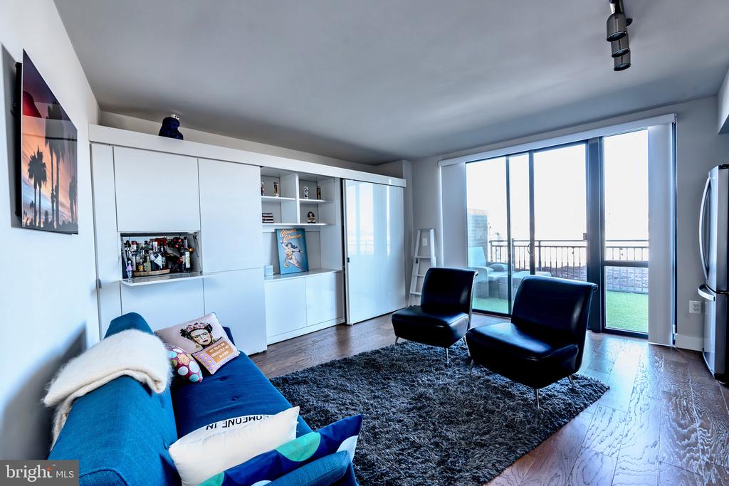 50 FLORIDA AVENUE NE Unit: 713