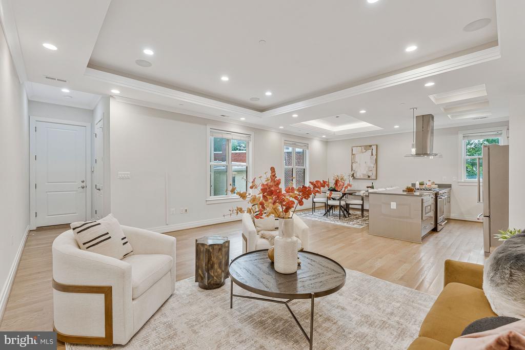 220 P STREET NW Unit: 4