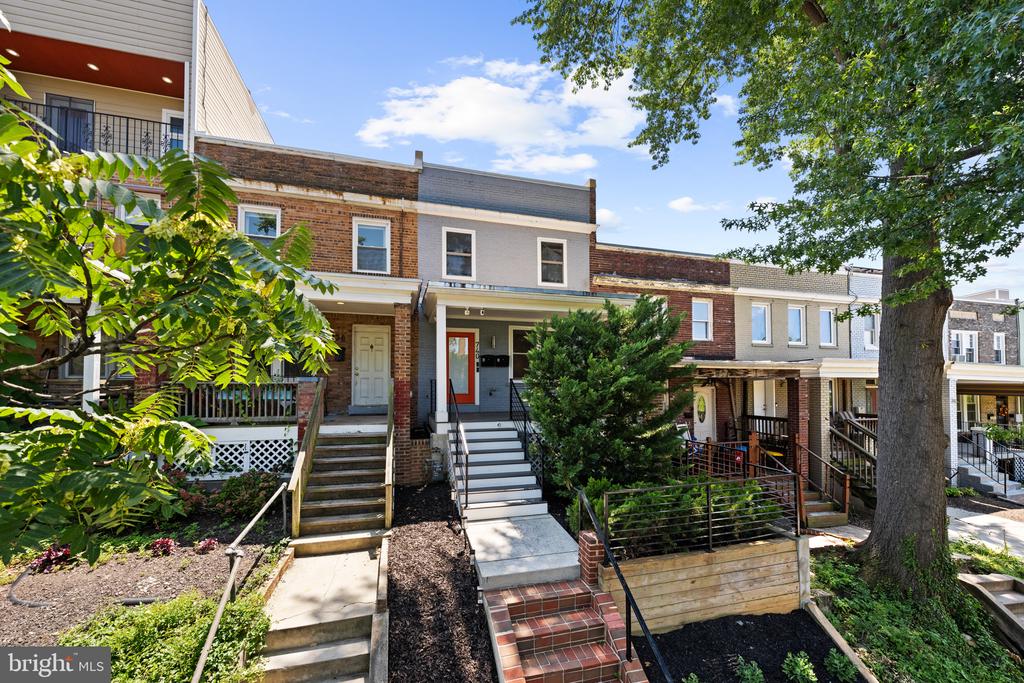 740 FAIRMONT STREET NW Unit: A