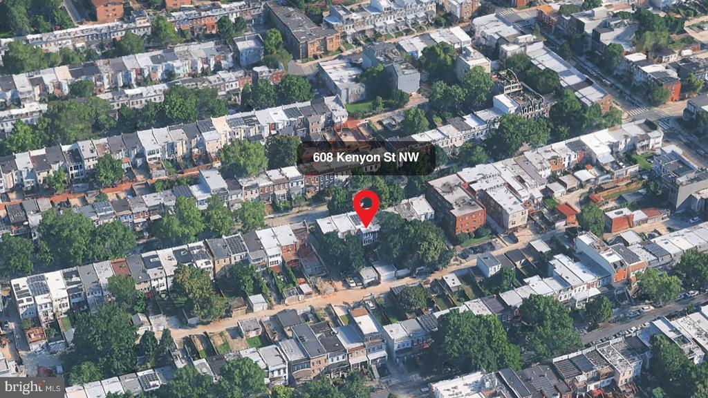 608 KENYON STREET NW Unit: A