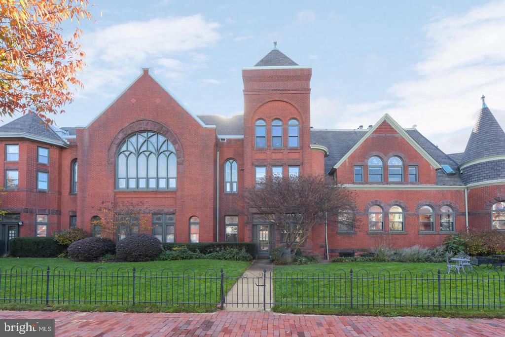 901 South Carolina Avenue SE Unit 3 Washington DC