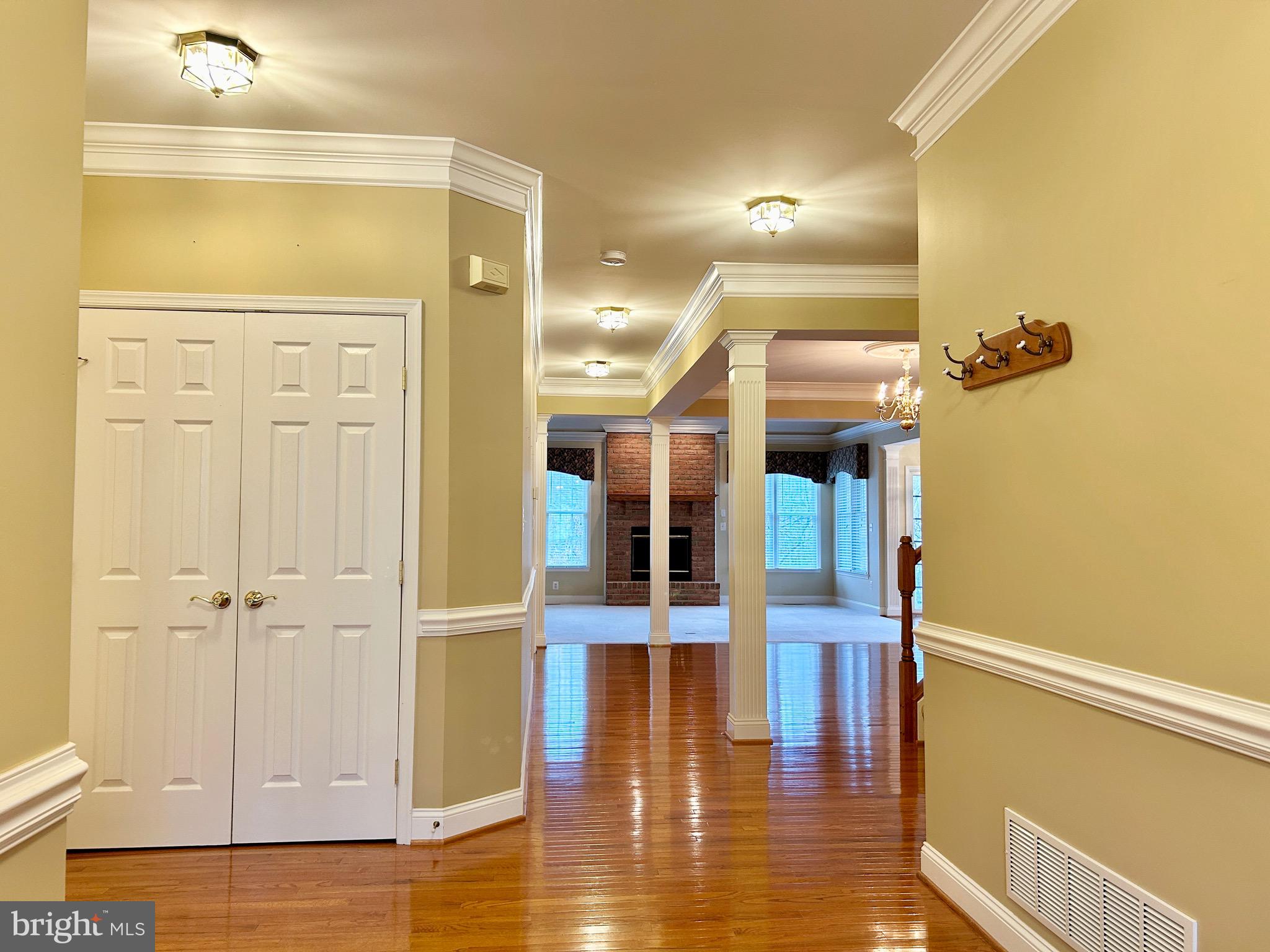 6806 CROFTON COLONY COURT