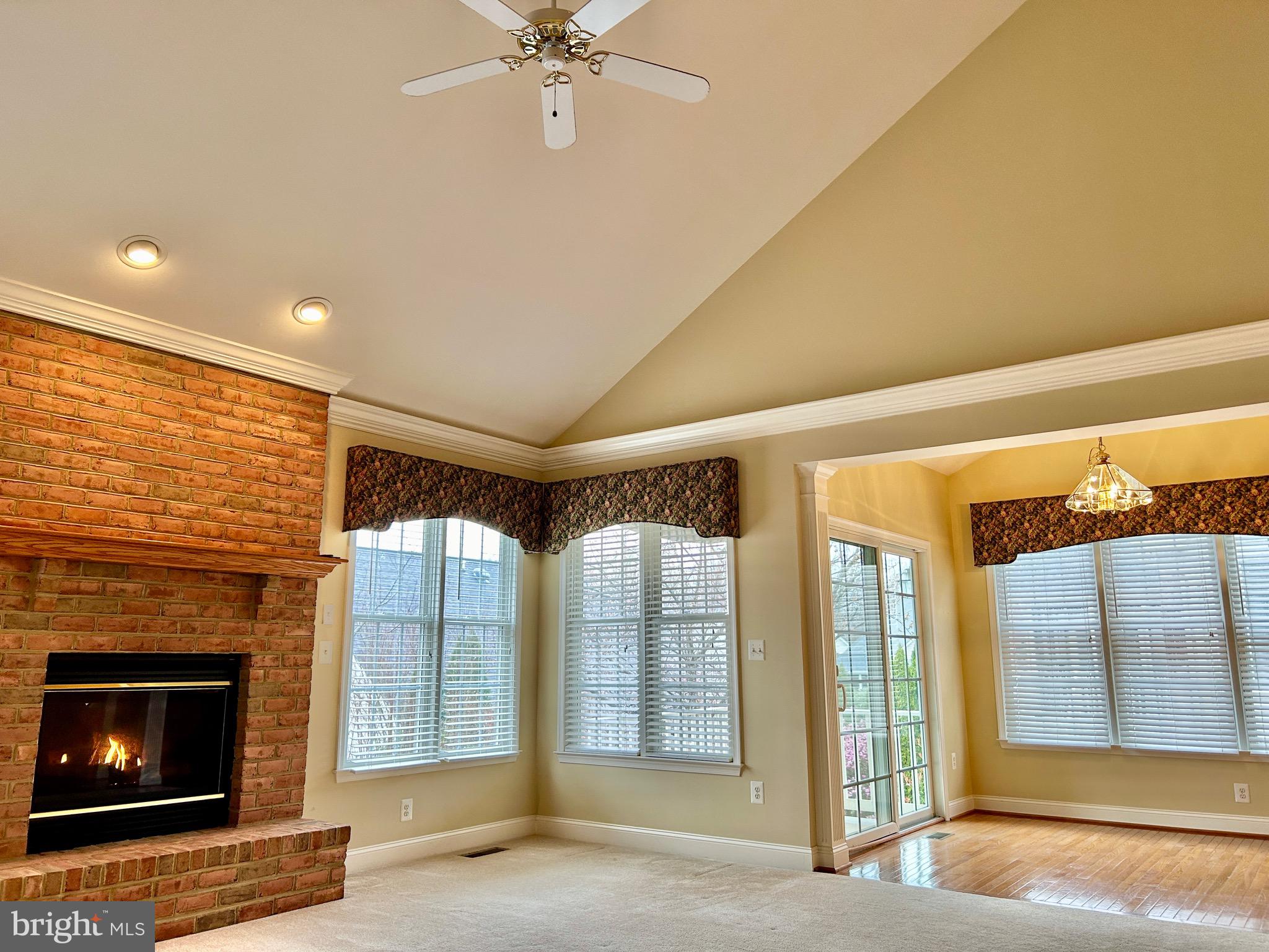6806 CROFTON COLONY COURT