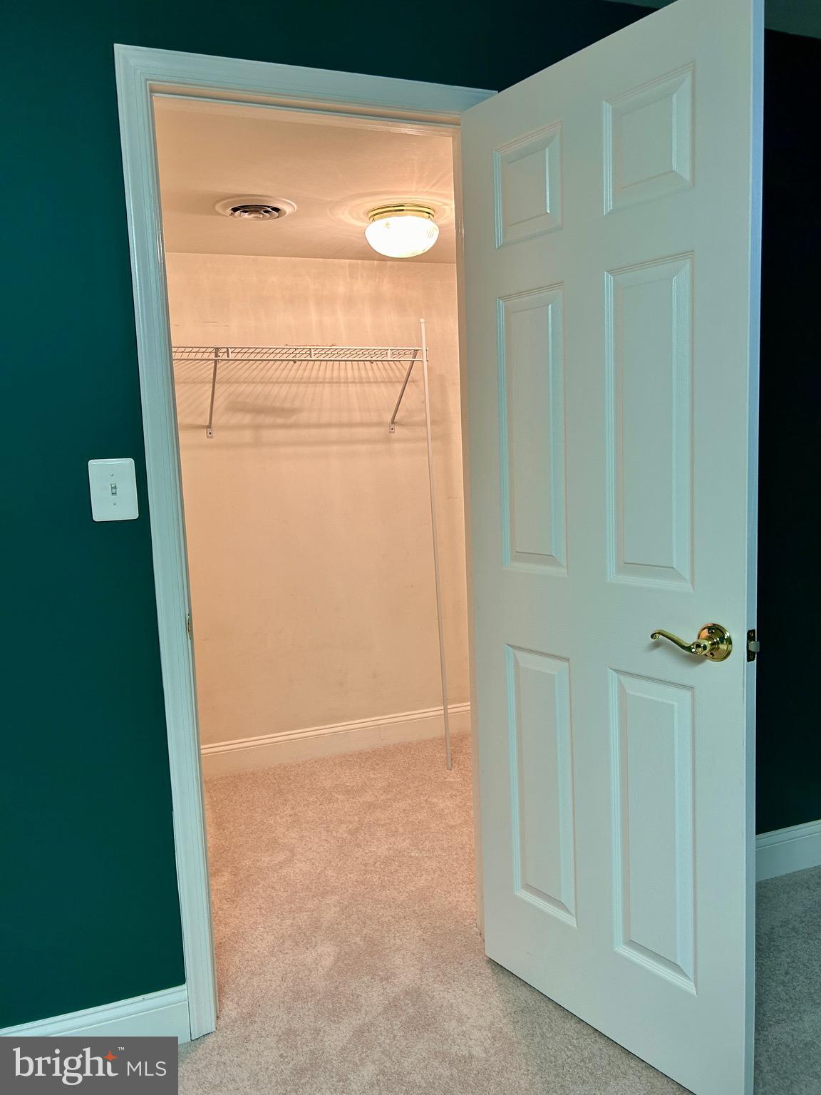 6806 CROFTON COLONY COURT