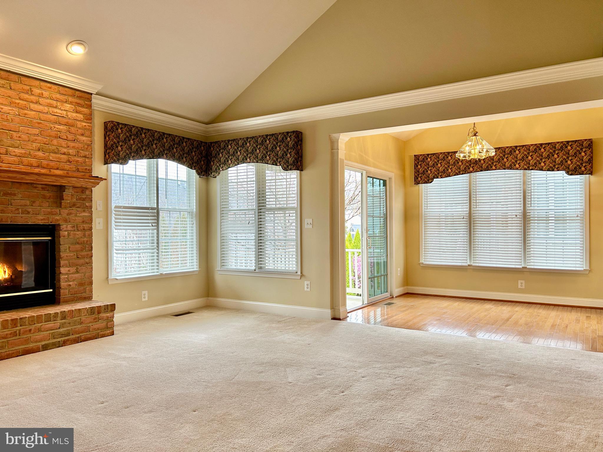 6806 CROFTON COLONY COURT