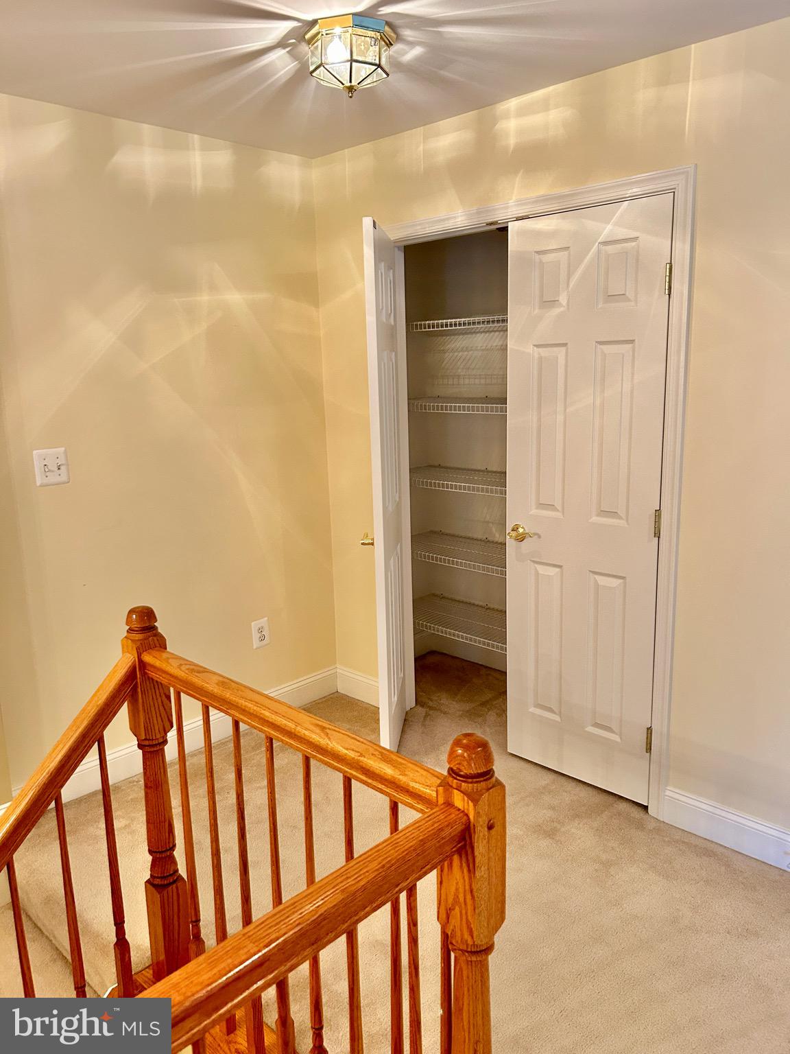 6806 CROFTON COLONY COURT