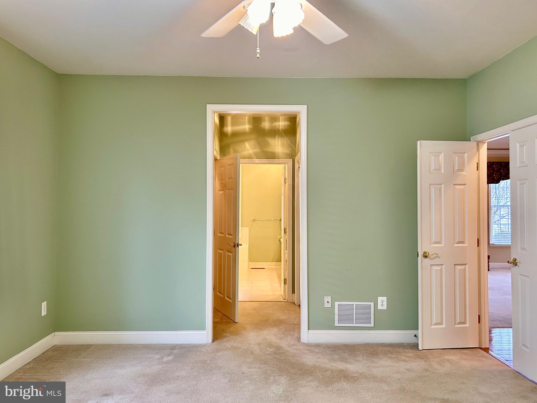 6806 CROFTON COLONY COURT