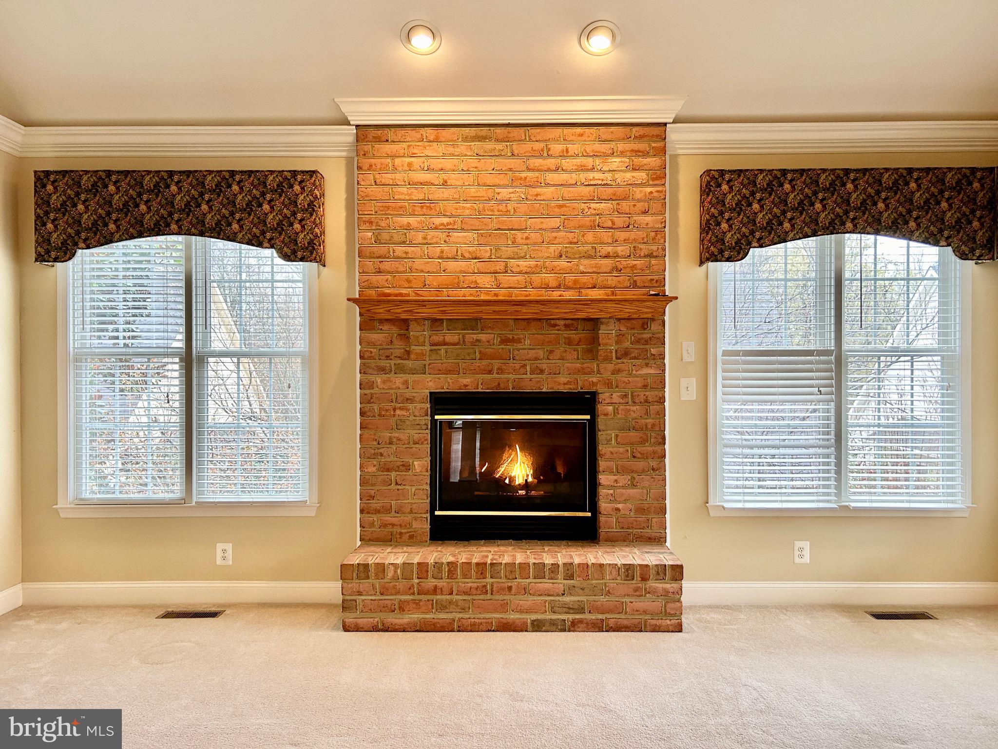 6806 CROFTON COLONY COURT