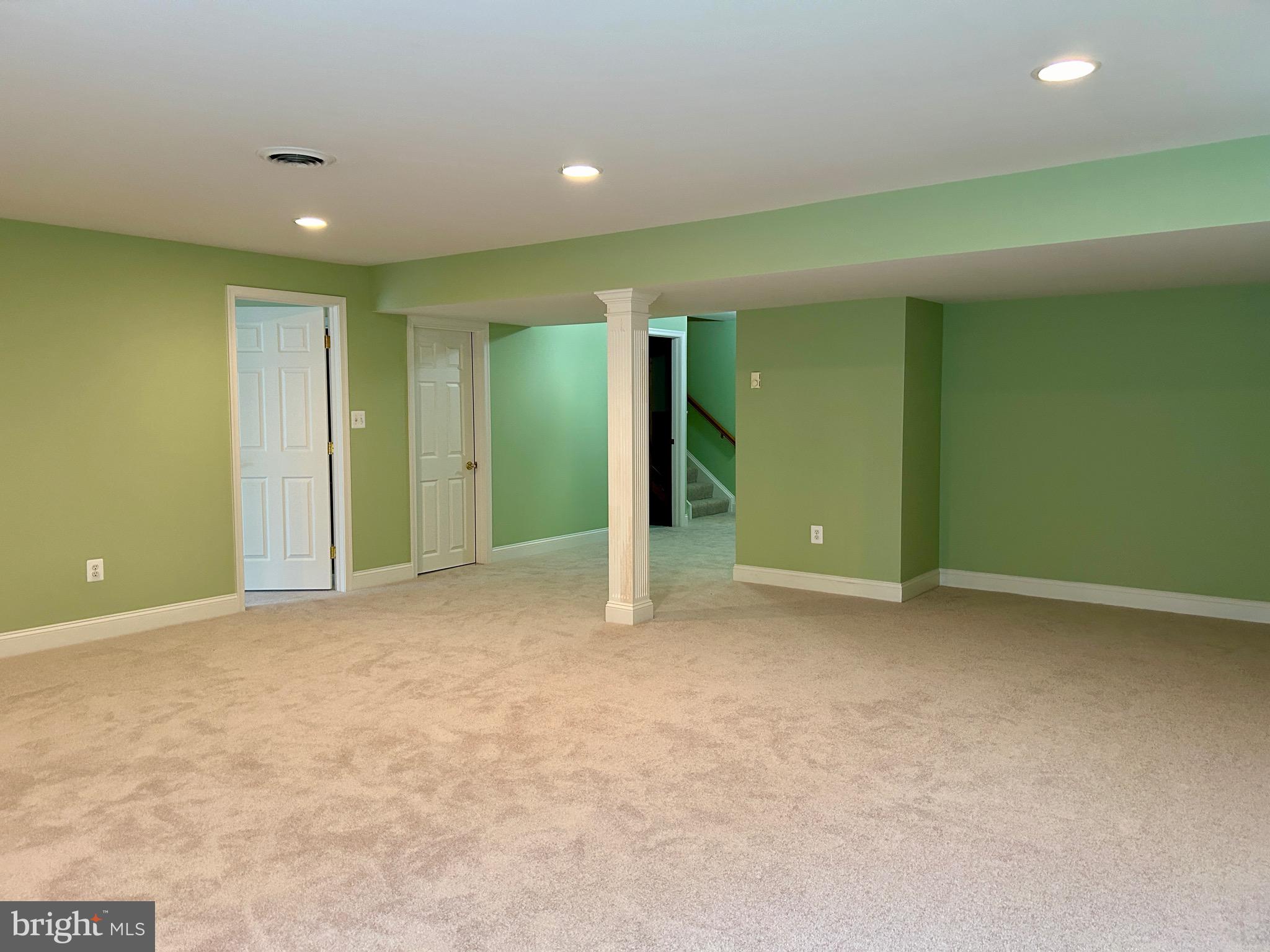 6806 CROFTON COLONY COURT