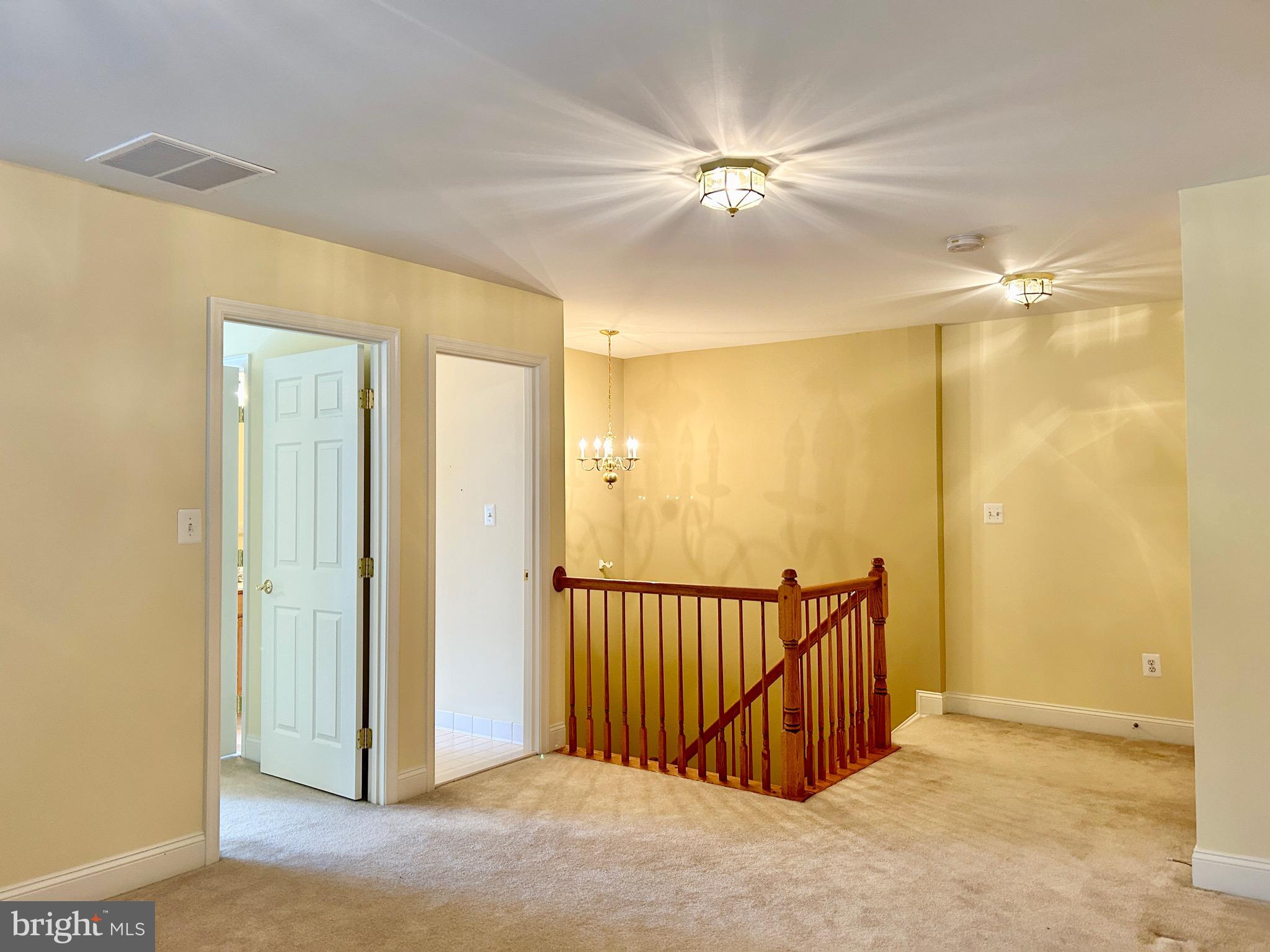 6806 CROFTON COLONY COURT
