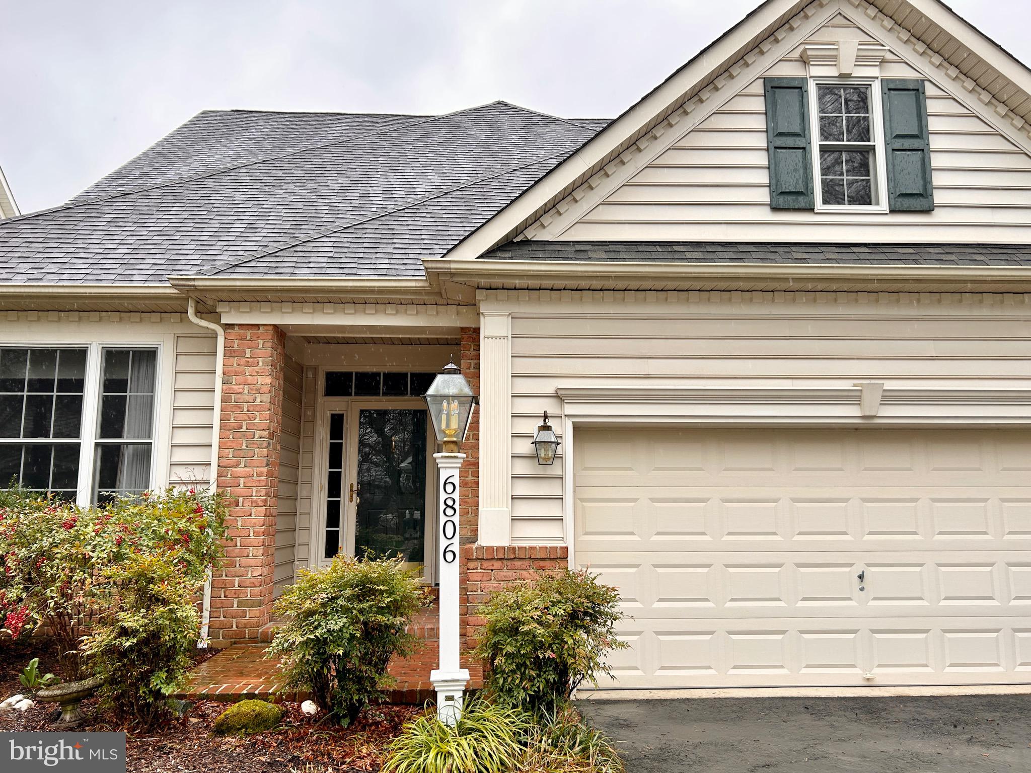 6806 CROFTON COLONY COURT