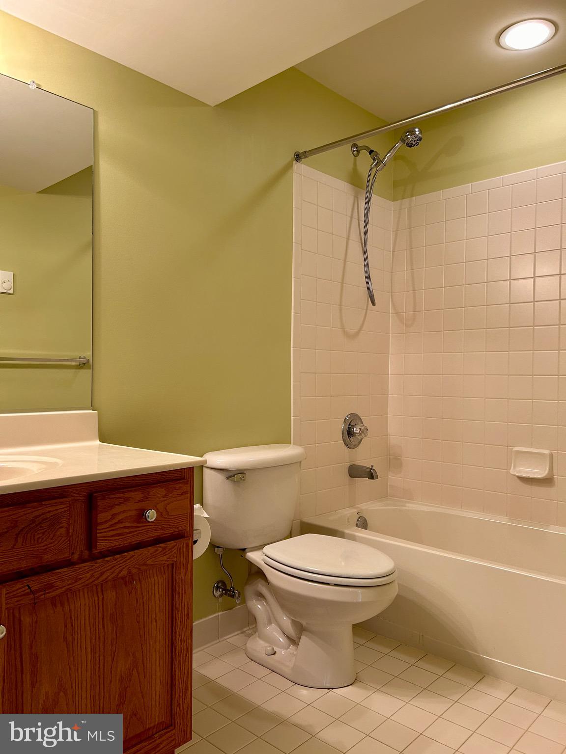 6806 CROFTON COLONY COURT