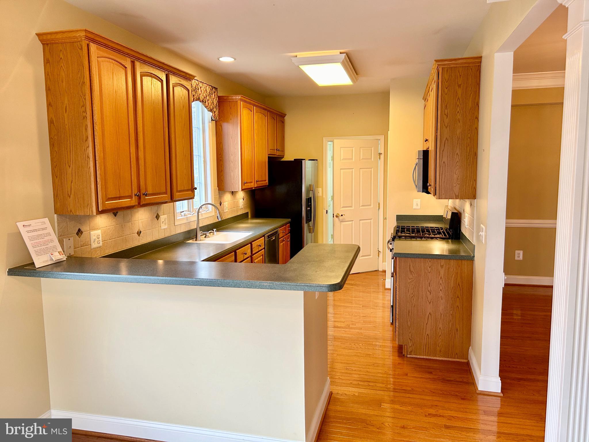 6806 CROFTON COLONY COURT