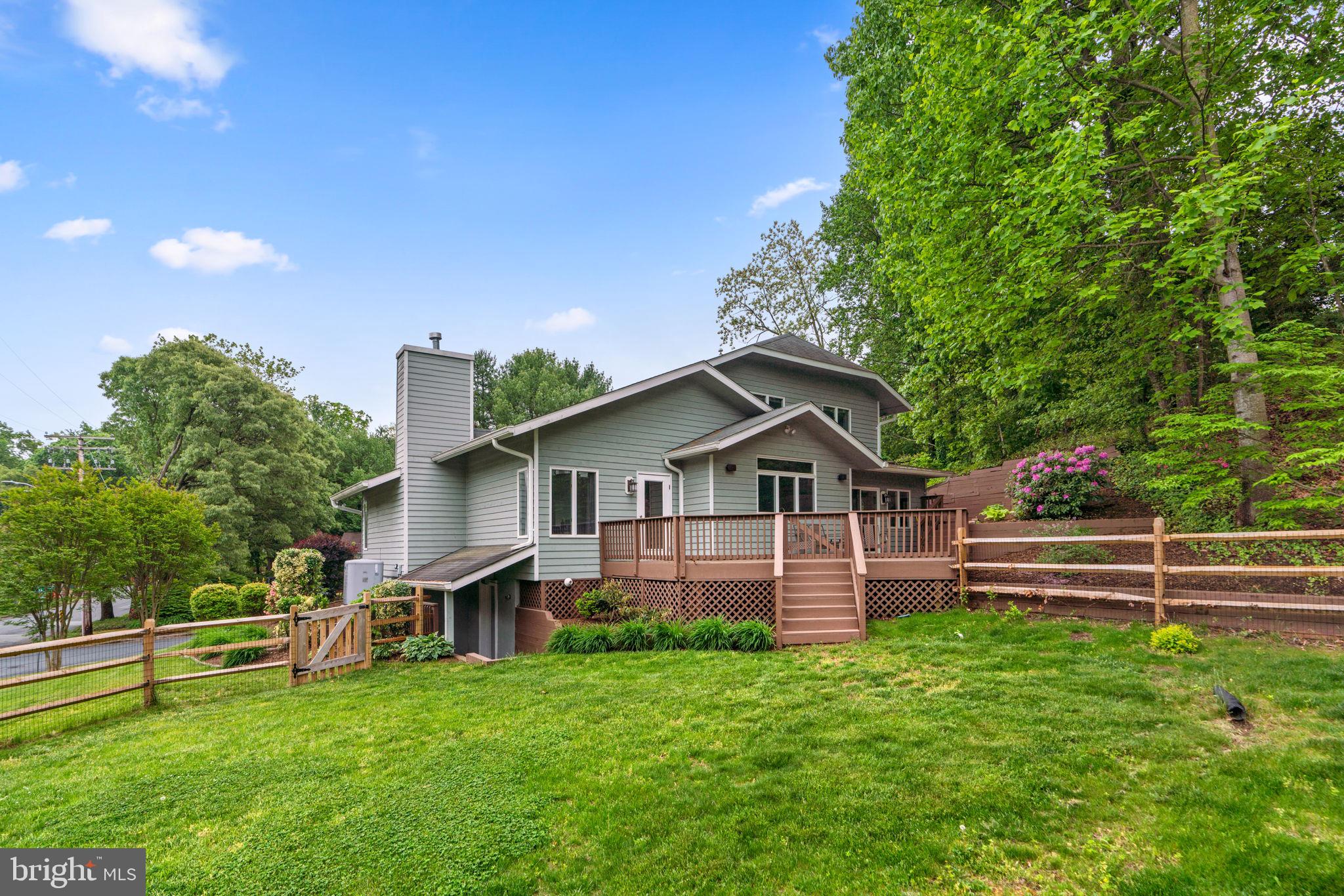 646 OWL COURT