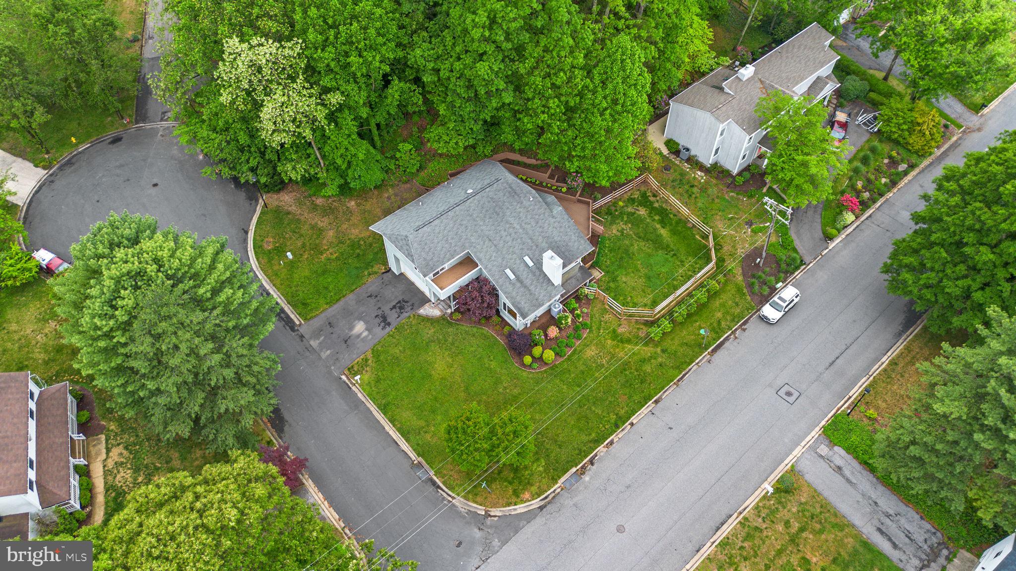 646 OWL COURT