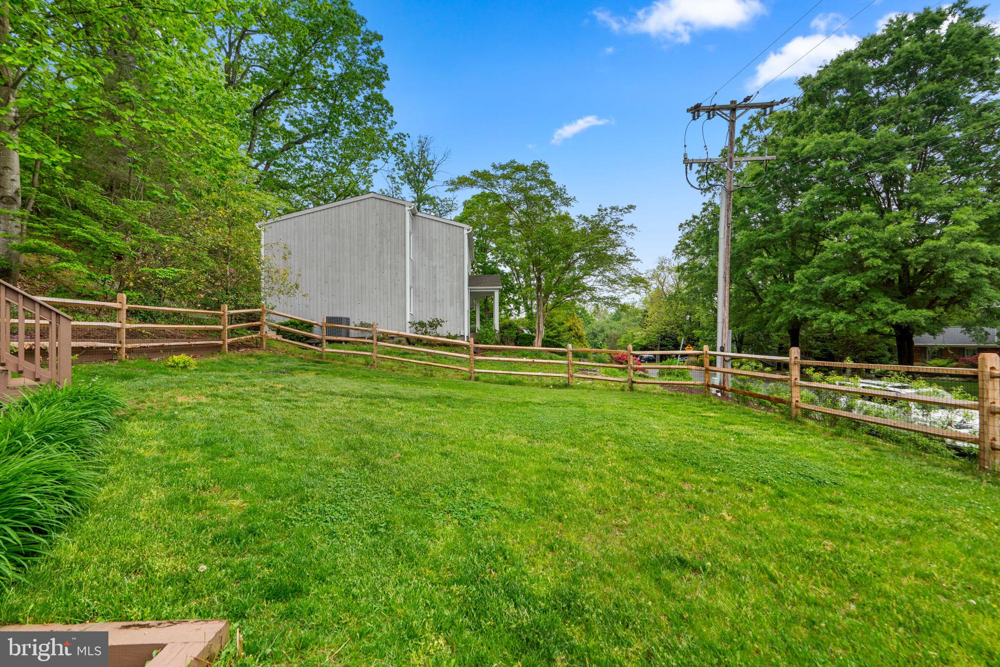 646 OWL COURT
