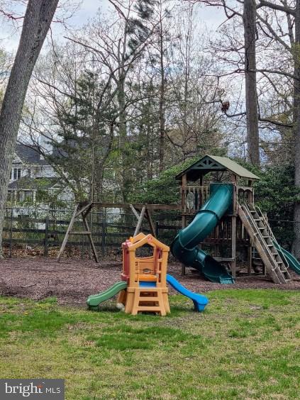 646 OWL COURT