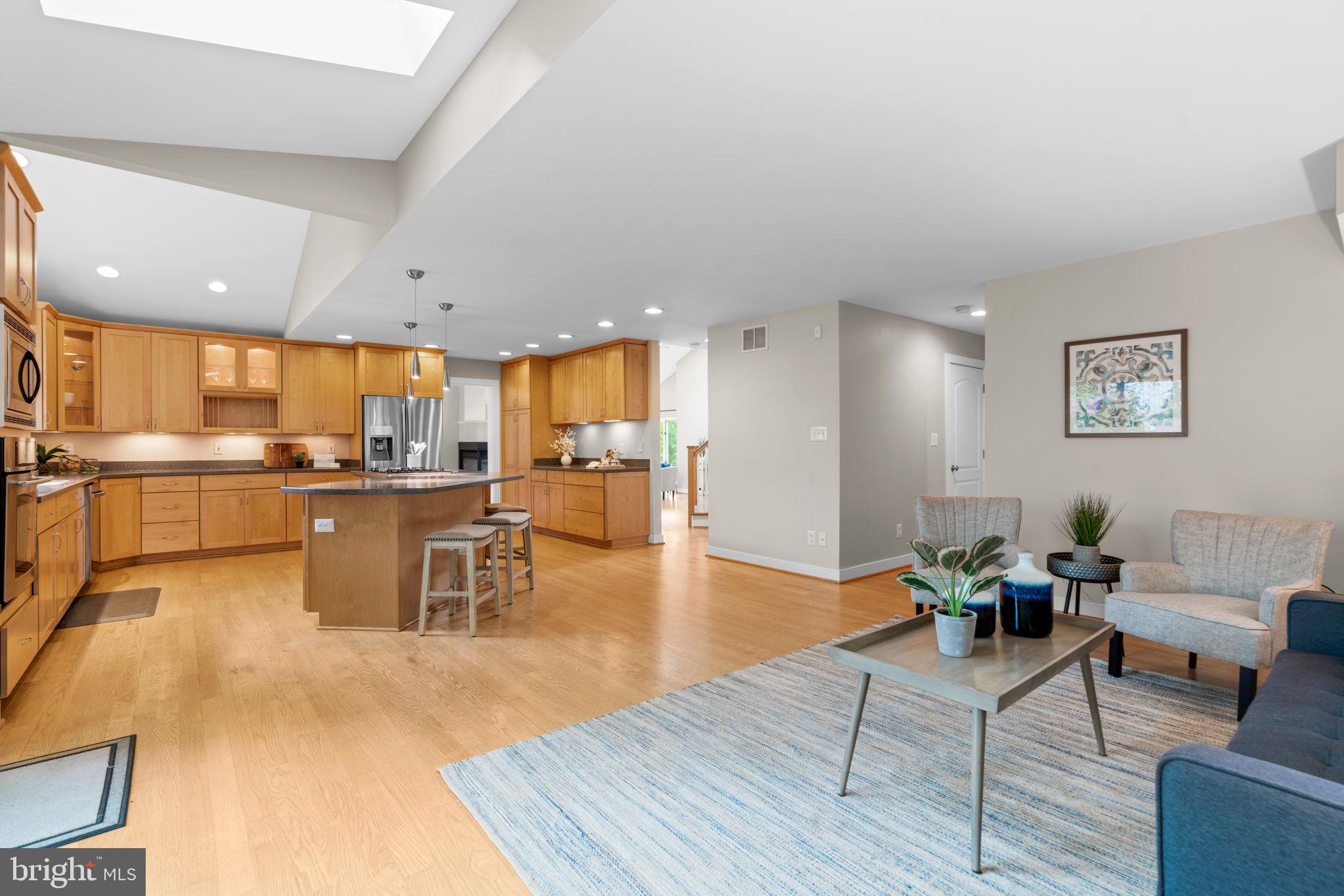 646 OWL COURT