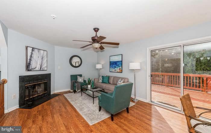 218 MULBERRY RIDGE COURT