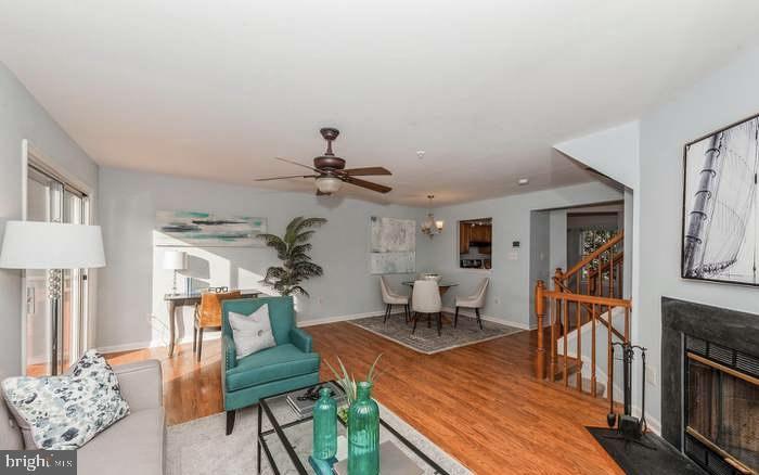 218 MULBERRY RIDGE COURT