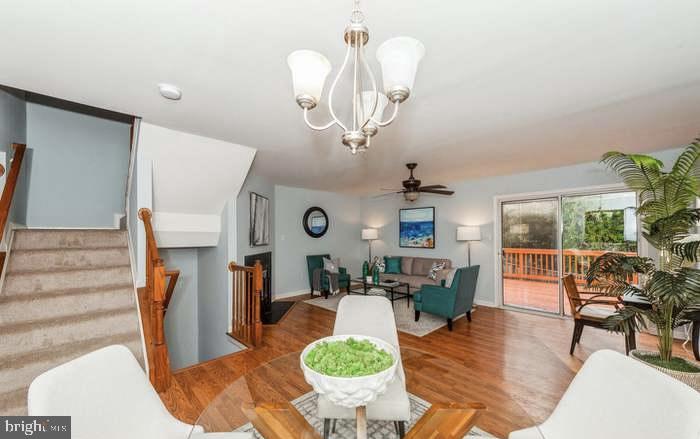 218 MULBERRY RIDGE COURT
