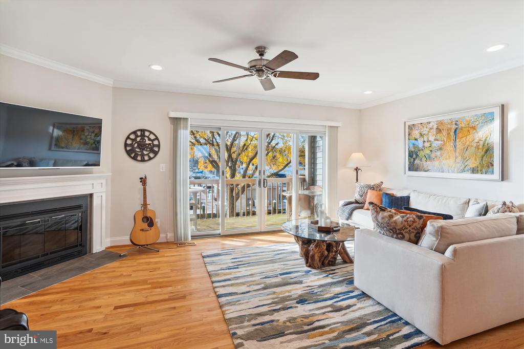 2180 CHESAPEAKE HARBOUR DRIVE