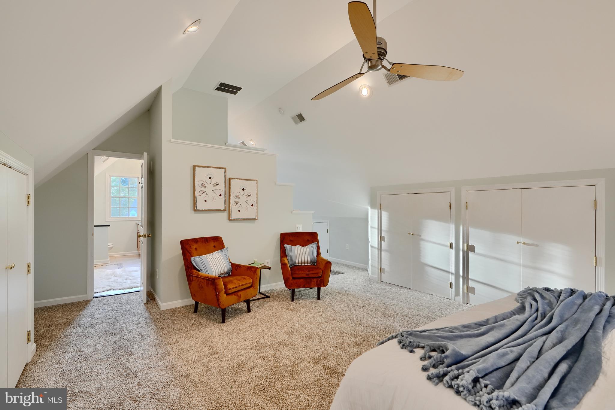 238 OAK COURT