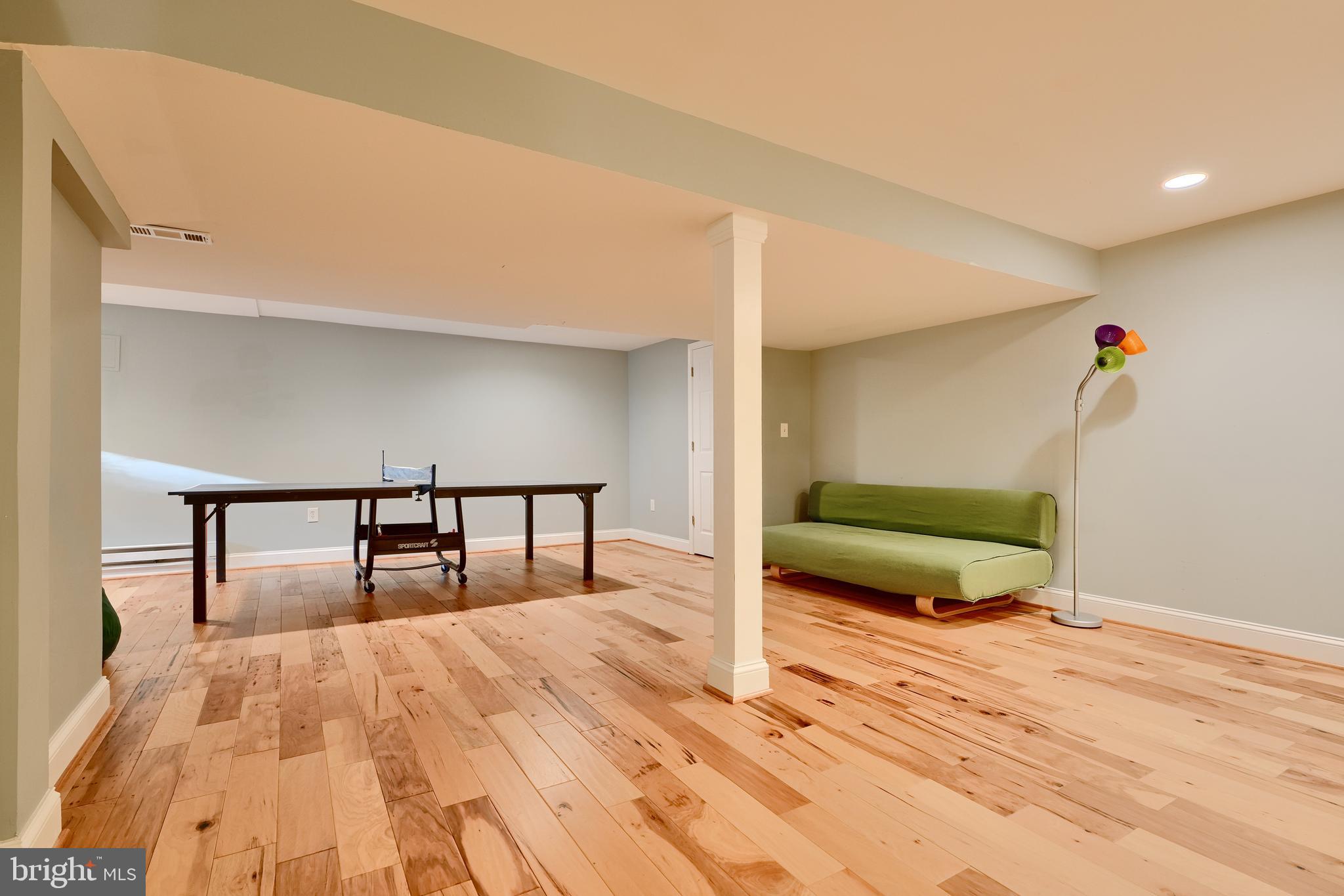 238 OAK COURT