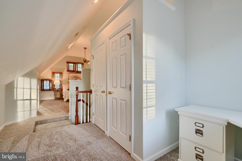 238 OAK COURT
