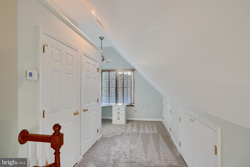 238 OAK COURT