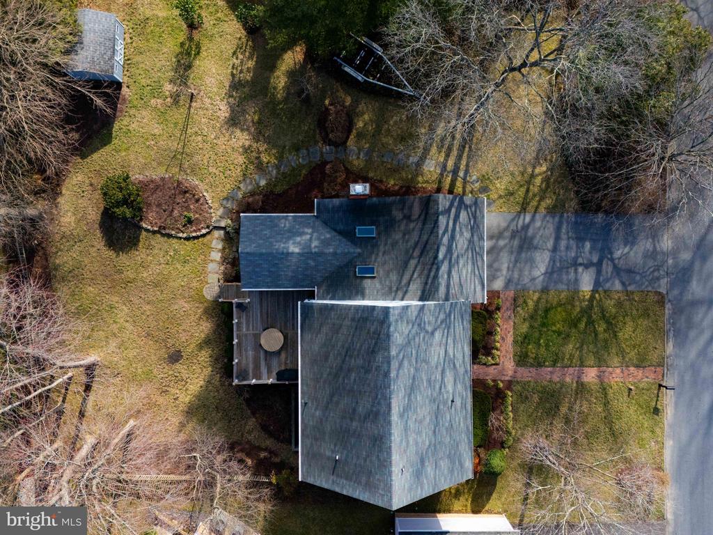 238 OAK COURT