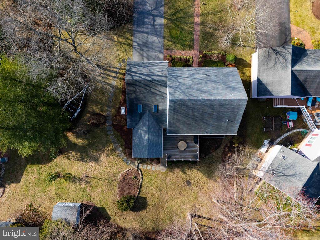 238 OAK COURT