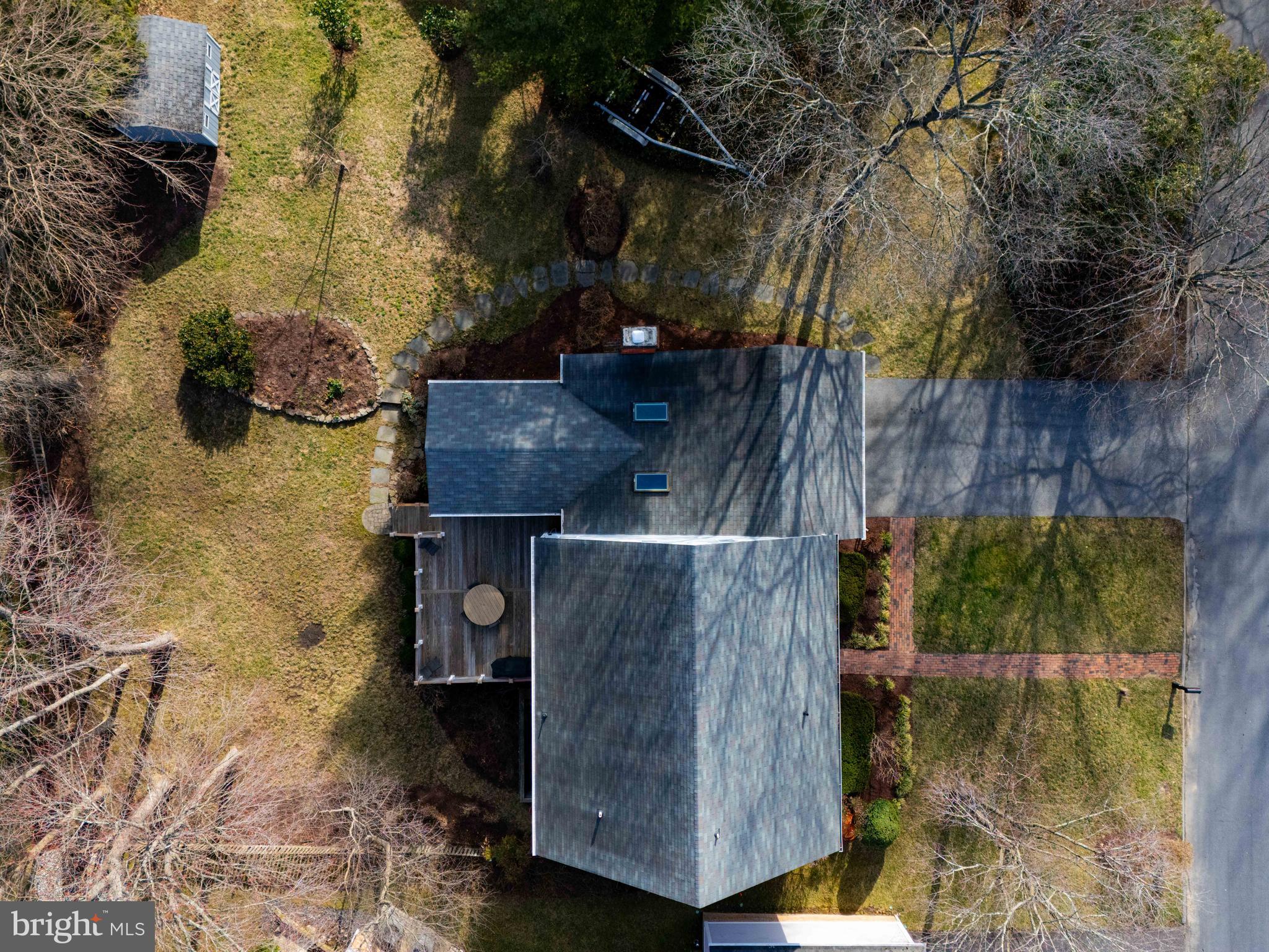 238 OAK COURT