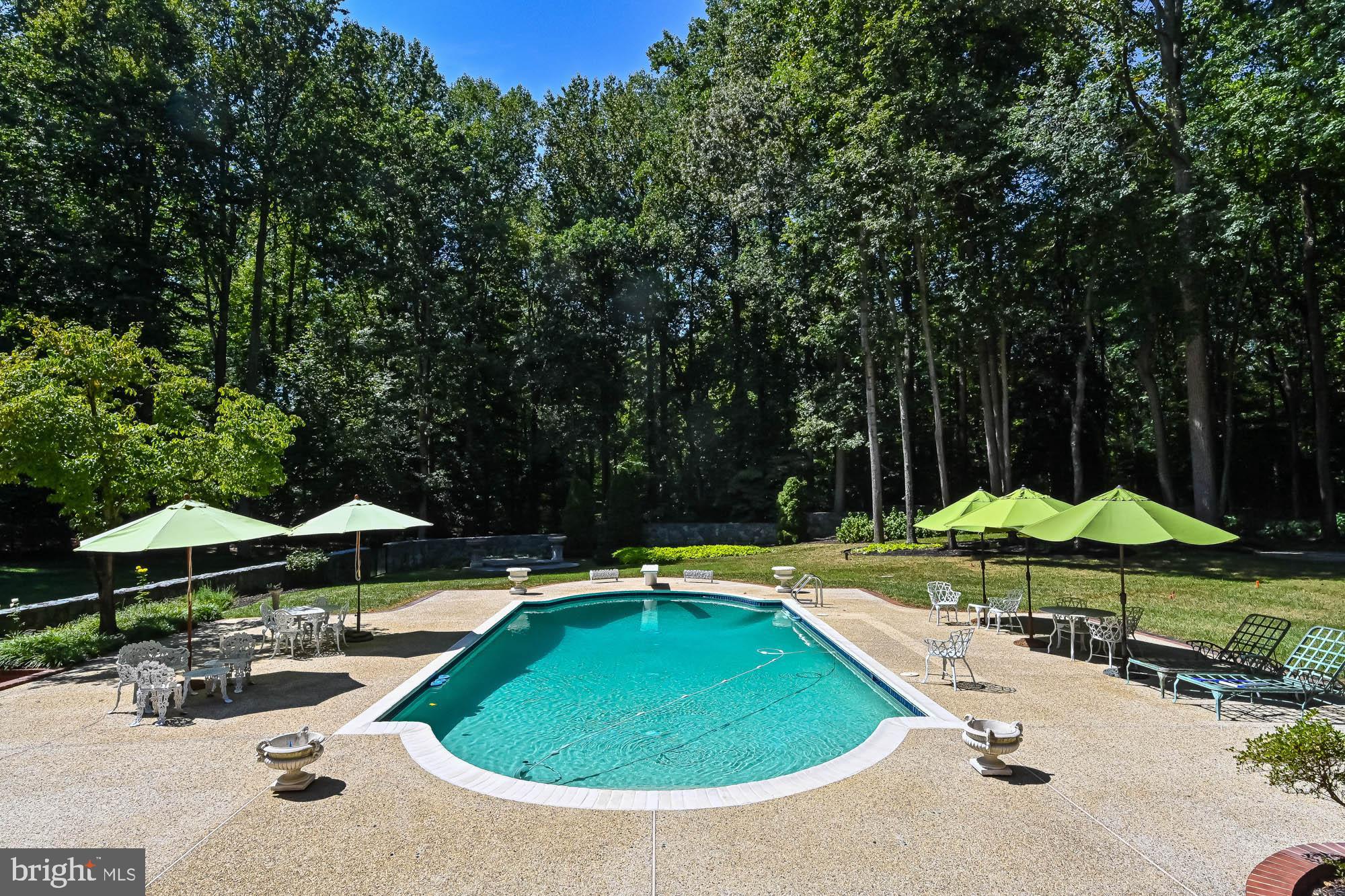 2030 HUNTWOOD DRIVE